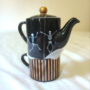 🆕️ spooky personal teapot and cup set